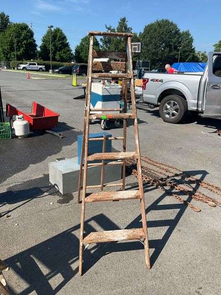 6-Foot Wooden Ladder With Metal Reinforcements