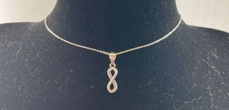 Sterling silver infinity necklace 18in