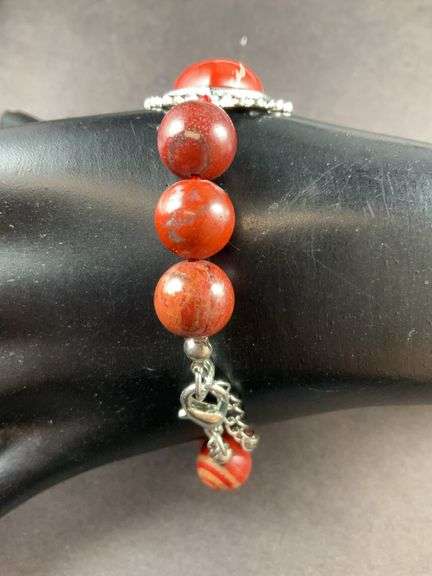 Red jasper 8-10in silvertone bracelet