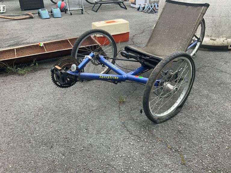 TerraTrike Recumbent Tricycle with Damaged Wheels