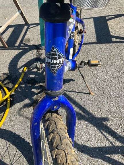 Huffy Rock It 20-Inch Kids’ Bike in Blue