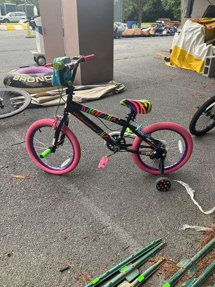 Kids’ Bike With Training Wheels and Multicolor Zebra Stripe Accents