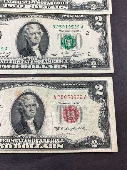 1953C $2 red seal, 1976 $2 green seal, and a 2003A $2 green seal