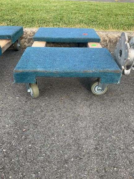 Padded Floor Dolly with Blue Carpet Covering, 32” x 19”
