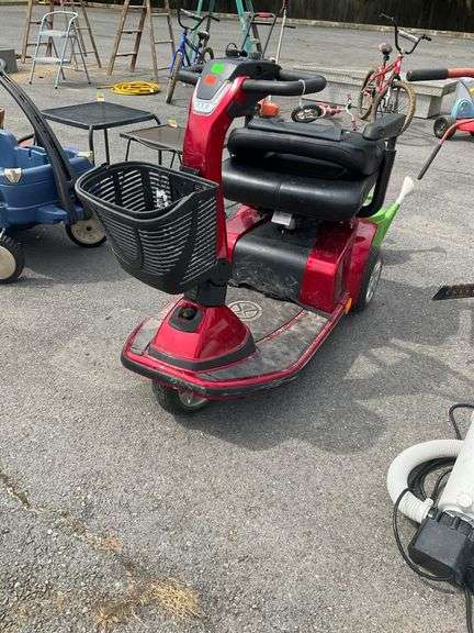 Pride Mobility Celebrity X Electric Mobility Scooter