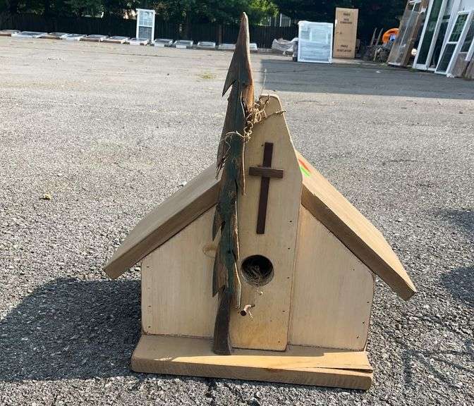 Chapel-Themed Birdhouse with Cross Accent