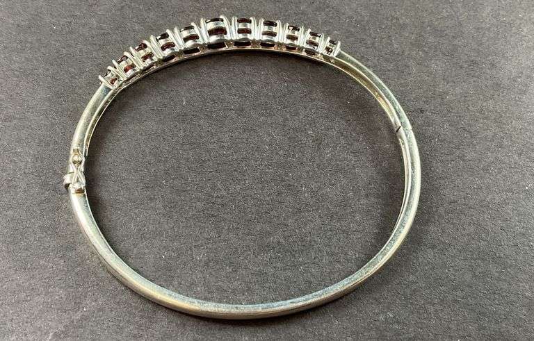 Bangle Bracelet Side Clasp With Garnet Colored Stone 13.8 grams Sterling Silver size 2 1/2"