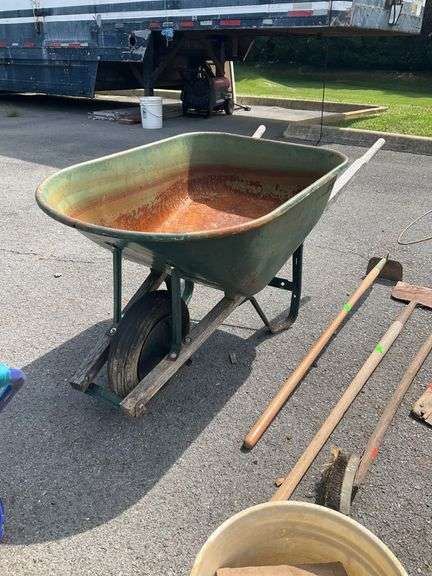 True Temper Wheelbarrow with Two Wooden Handles and Pneumatic Tire