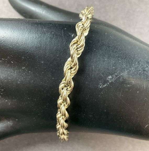 Twisted Bracelet Made In Italy 8.8 grams Sterling Silver size 8"