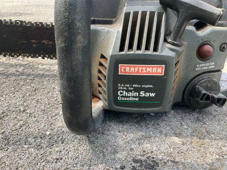 Craftsman Gasoline Chainsaw 2.4 Cu. In. 40cc Engine, 17-Inch Bar