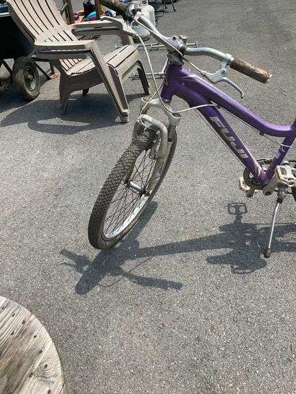 Purple Fuji 24-Inch Bicycle with Gear System