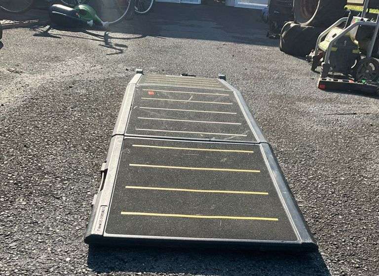 Trifold Pet Gear Ramp, 69”L, Patent US D599,062 S