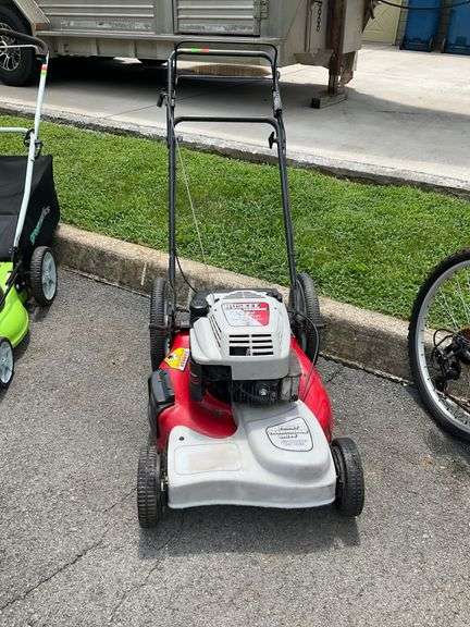 Huskee Supreme 6.25 HP 21-Inch Gas Lawn Mower with Rear Bag and Side Discharge