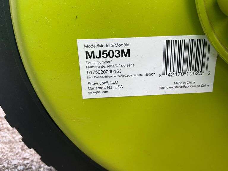 Sun Joe MJ503M Manual Push Reel Mower with 14″ Clearing Width