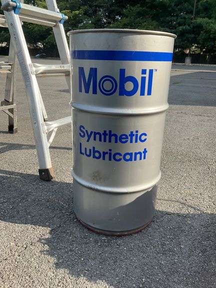 Empty Mobil SHC Synthetic Lubricant Drum with Lid, 27″Hx15″Dia