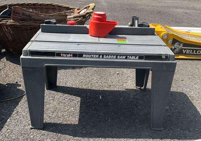 Hirsh Router & Sabre Saw Table