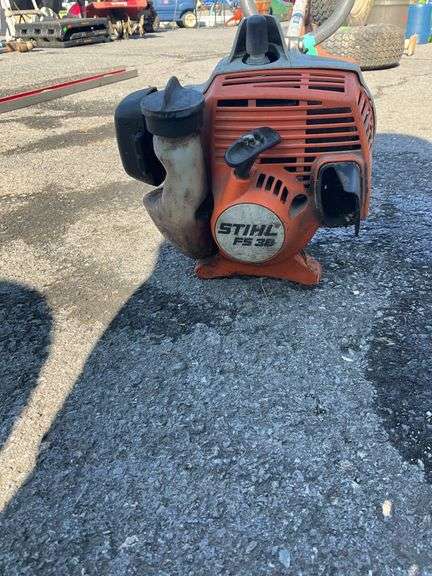 Stihl FS 38 Gas-Powered Weedeater