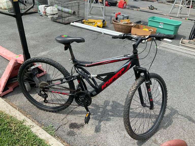 26-Inch Hyper Shocker Mountain Bike with HPR Suspension