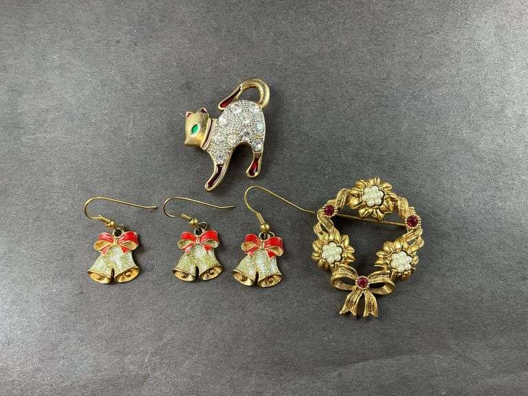 Earrings Three Christmas Bell Earrings , Two Lapel Pins One A Wreath With Red Stones And Pearls And Cat Pin