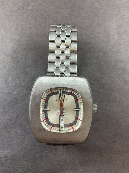 Men's Silver Tone Benrus Wrist Watch, not running