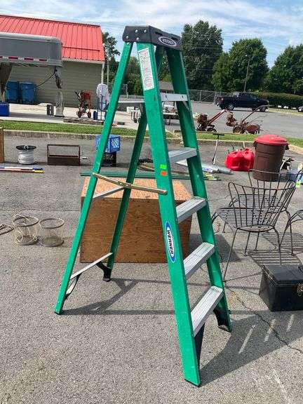 Werner 6-Foot Fiberglass Ladder