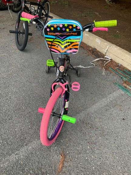 Kids’ Bike With Training Wheels and Multicolor Zebra Stripe Accents