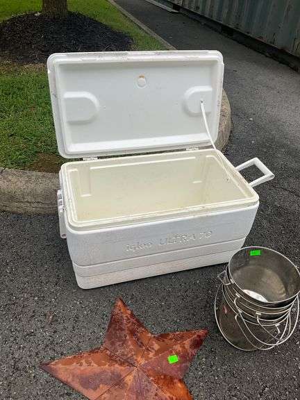 Igloo Cooler, Metal Barn Star, and Galvanized Buckets with Handles