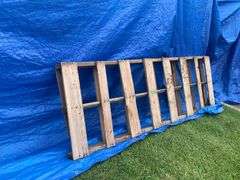 Large Pallet, 8’L x 32″W With Horizontal Slats