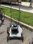 Murray Push Lawn Mower with Briggs & Stratton Engine