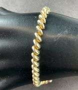 Gold Tone Bracelet Made In Italy 9.7 grams Sterling Silver size 8"