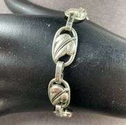 Danecraft Leaf Designed Bracelet 13.9 grams Sterling Silver size 7"