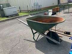 True Temper Wheelbarrow with Two Wooden Handles and Pneumatic Tire