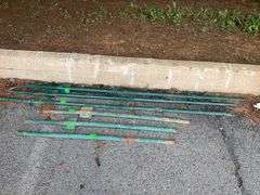 Green Metal Garden Posts in 3-Foot and 5-Foot Heights