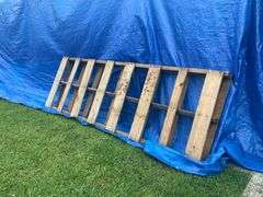 Large Pallet, 8’L x 32″W With Horizontal Slats