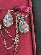 Silvertone necklace and earrings set