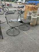 Swivel Patio Chairs with Curved Slatted Backs and Mesh Seats