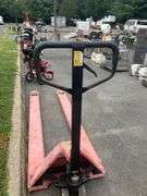 Pallet Jack with 7’L Forks and Dual Front Wheels