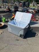 Rubbermaid Rolling Cooler with Dual-Hinged Lid and Handle