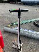 Manual Bike Pump with Pressure Gauge and Dual Valve Compatibility