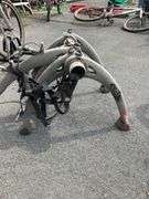 Saris Bike Rack With Adjustable Arms and Straps