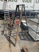 6-Foot Wooden Ladder with Five Steps
