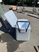 Rubbermaid Rolling Cooler with Dual-Hinged Lid and Handle