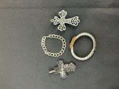 Costume jewelry, two cross pendants and two bracelets