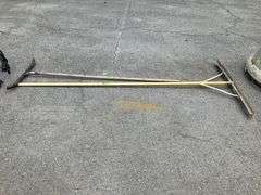 Gravel Rack and Floor Squeegee with Metal Handles