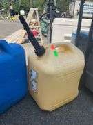 5-Gallon Plastic Fuel Cans for Kerosene and Diesel