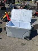Rubbermaid Rolling Cooler with Dual-Hinged Lid and Handle