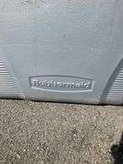 Rubbermaid Rolling Cooler with Dual-Hinged Lid and Handle