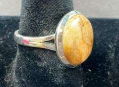 Sterling silver coral jasper ring size 7.5