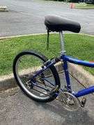 Motiv Smoothie 21-Speed Aluminum Bicycle with Shimano Components