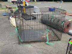 Wire Pet Cage with Plastic Liner, 42”Lx28”Wx30”H